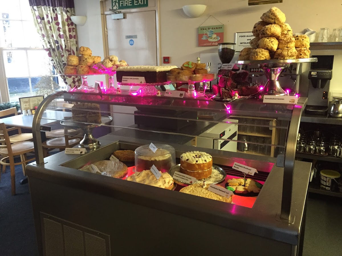 Tina's Café - Photo 6