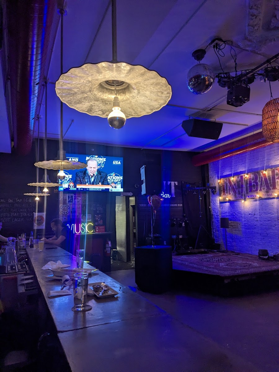 Taps and Tunes Bar and Grill ( TNT Bar ) - Photo 2