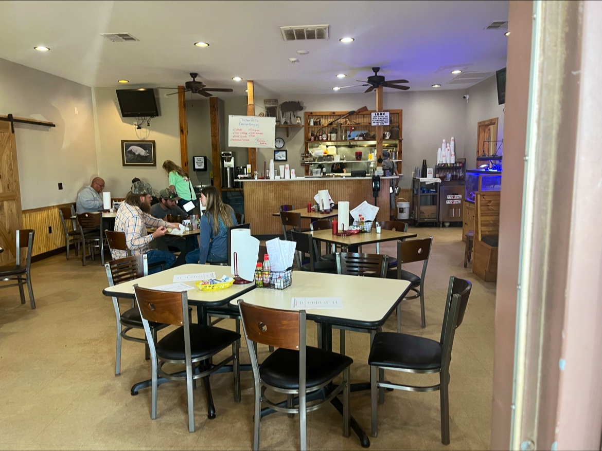 Farm Cafe - Photo 4