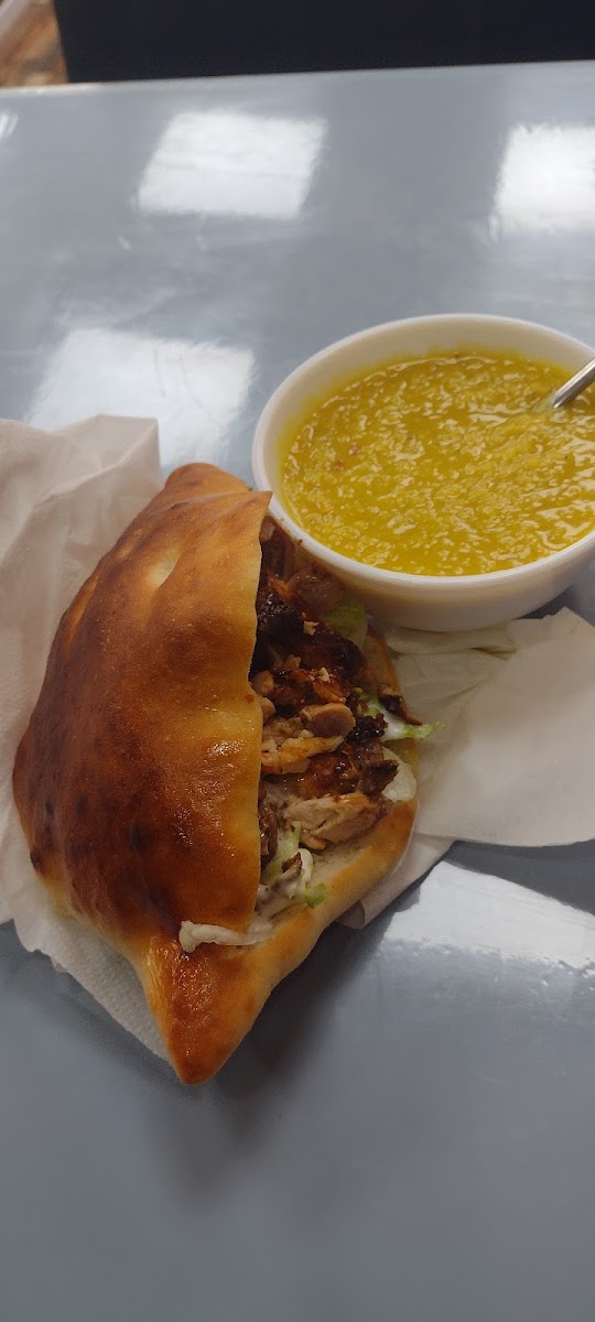 Shawarma Laziz - Photo 6
