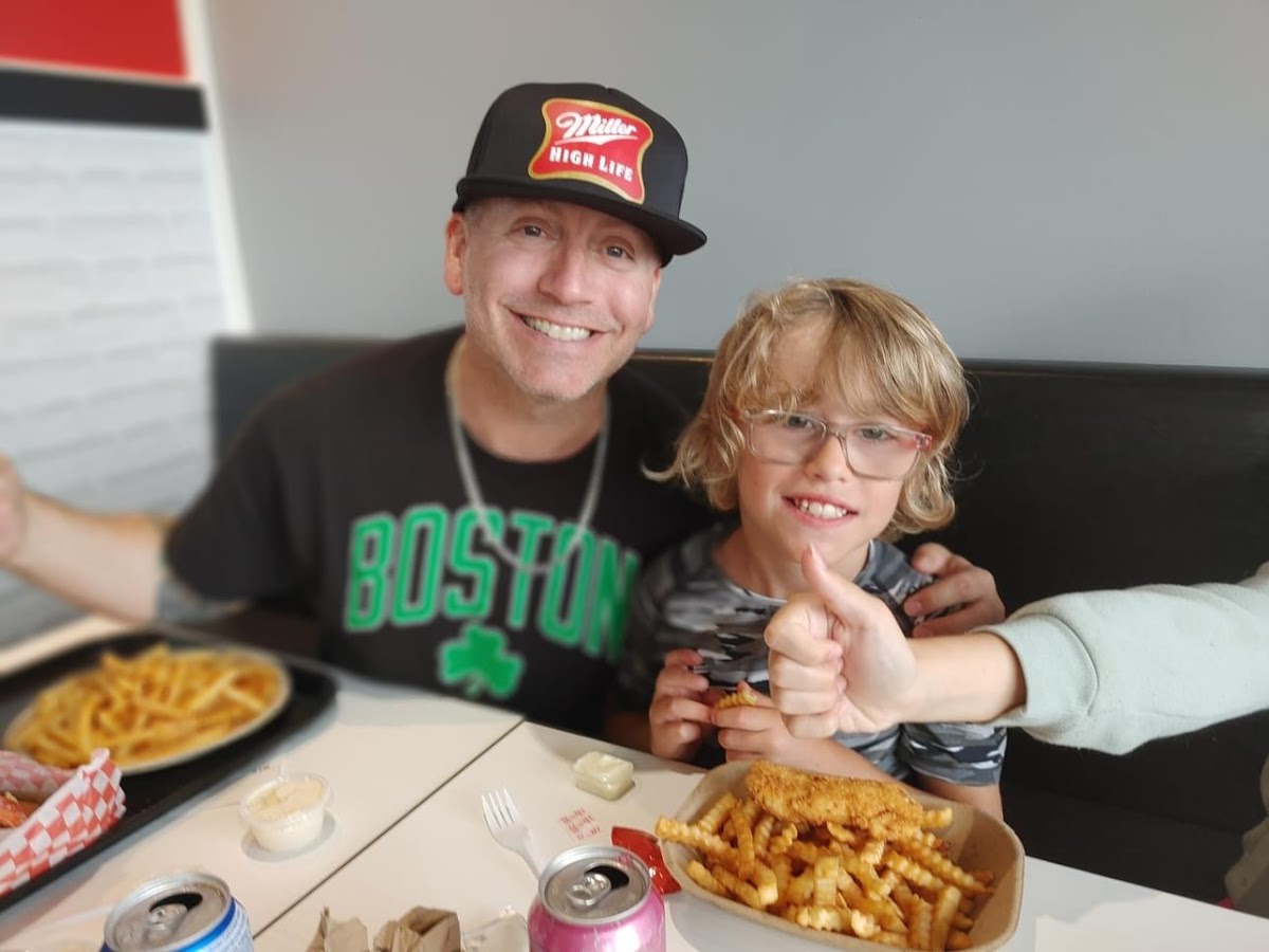 Lenny's Takeout Moncton - Photo 1