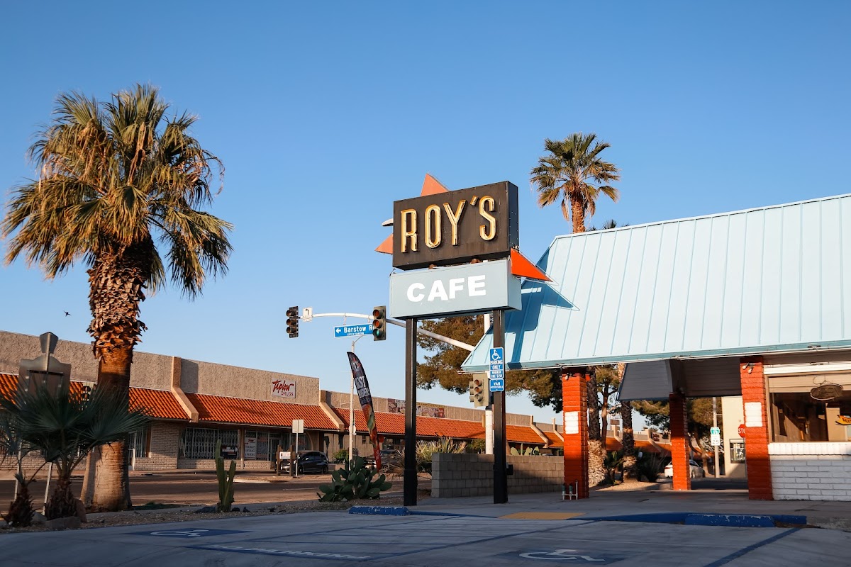 Roy's Cafe