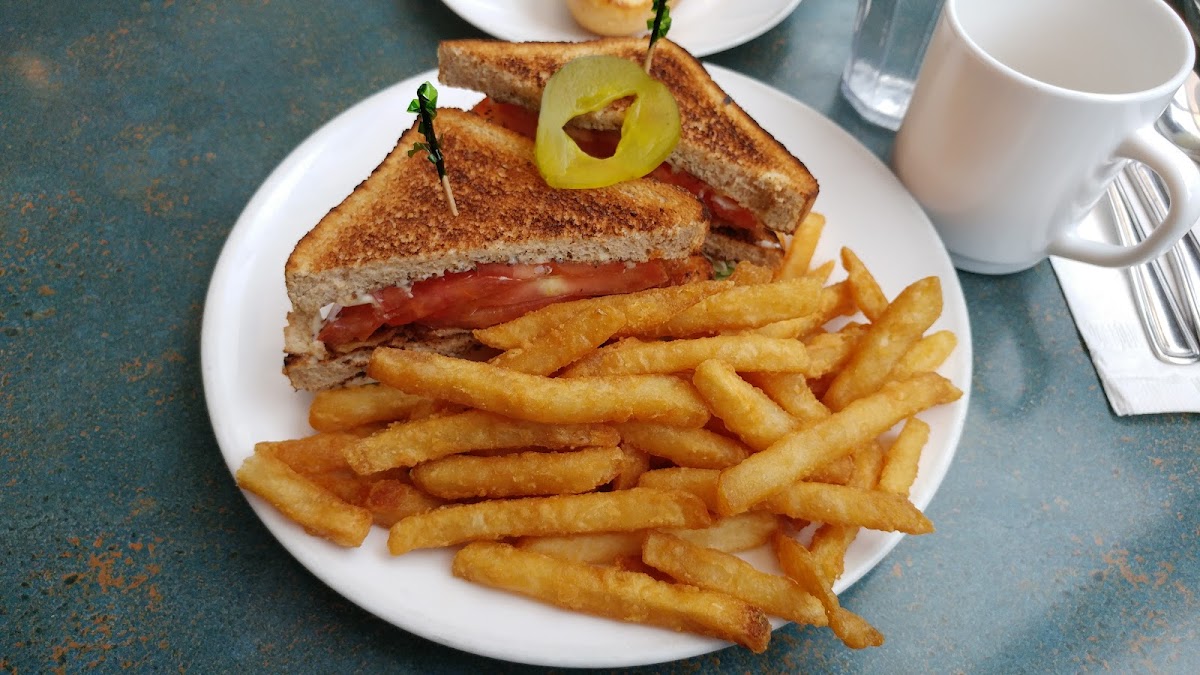 Haida Way Restaurant - Photo 1