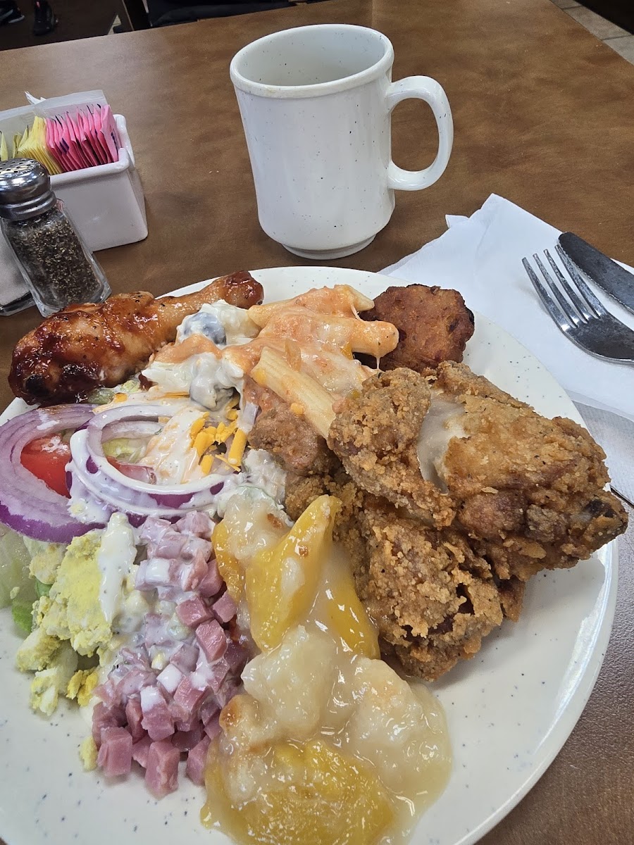 Good Ol Buffet - Photo 1