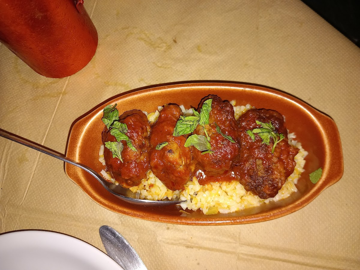 Never On Sunday Restaurant - Photo 5