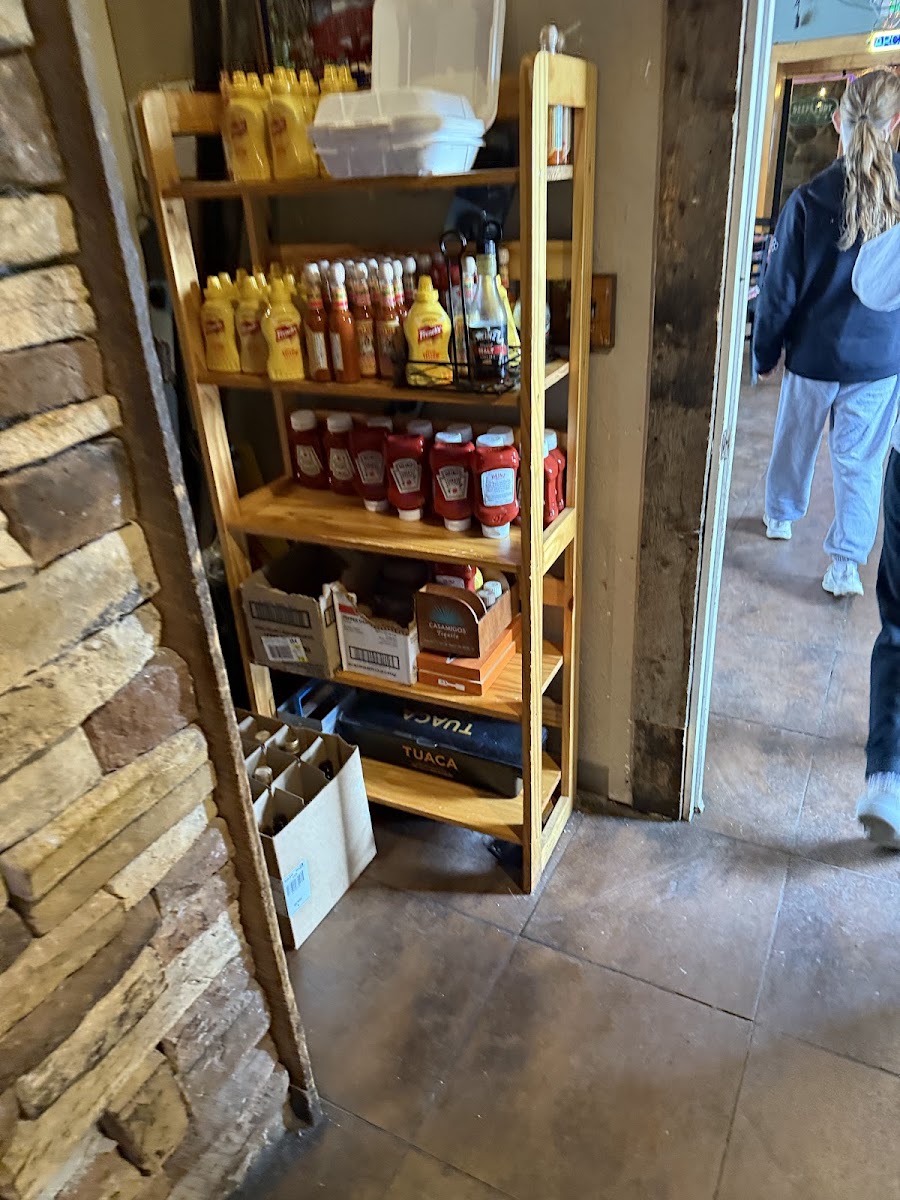 Fisher ́s Bar - Photo 3