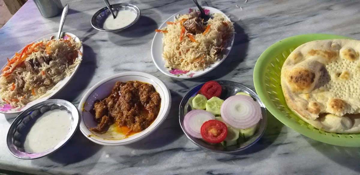 Pameer Restaurant - Photo 6