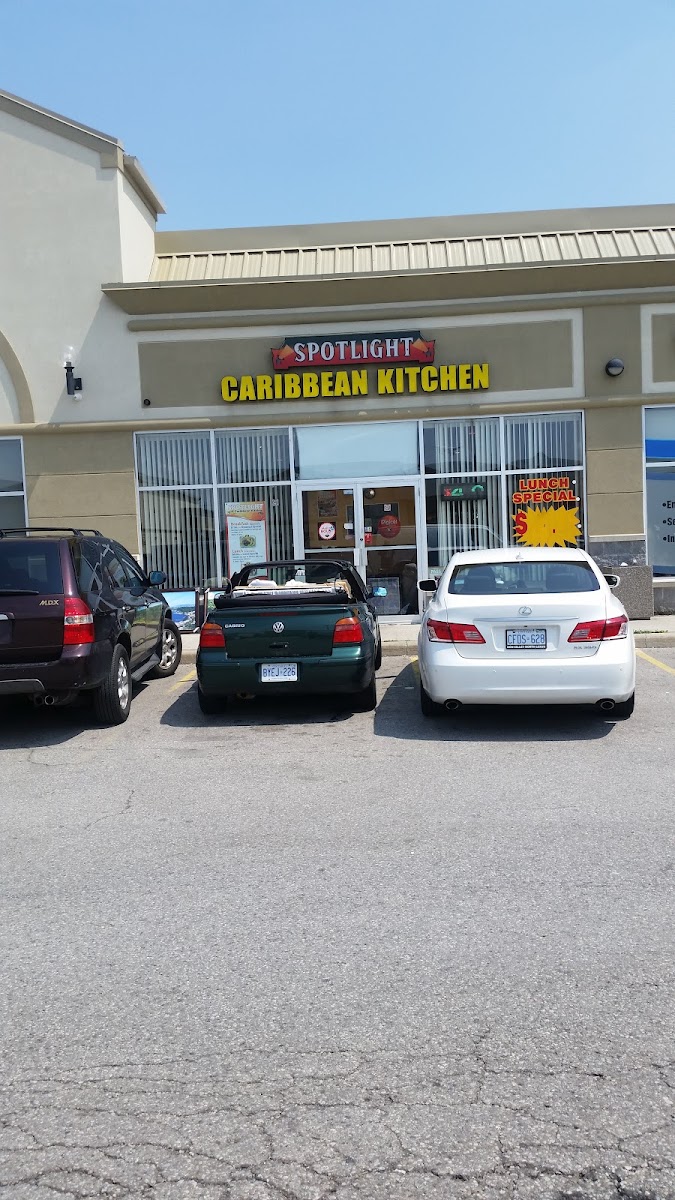 Spotlight Caribbean Kitchen - Photo 5