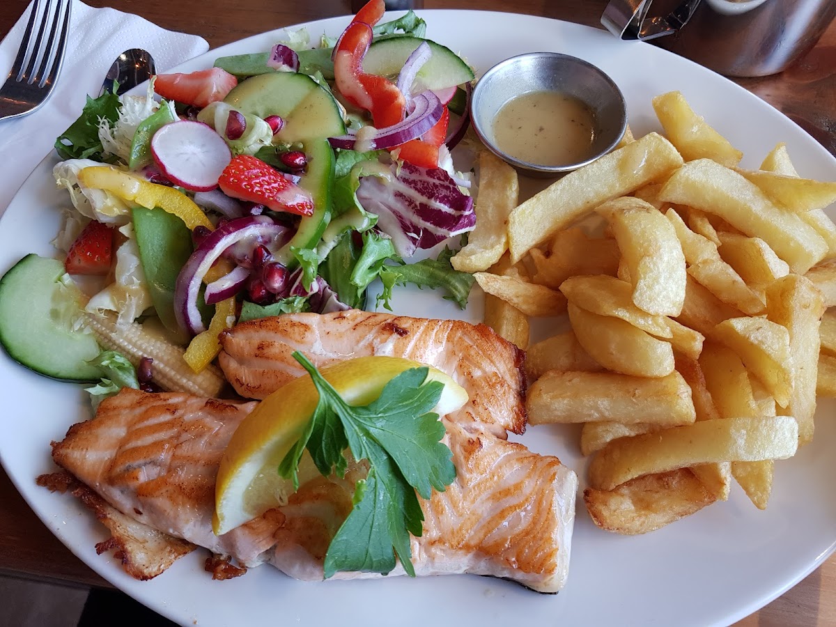 Bells Fish and Chips - Photo 1