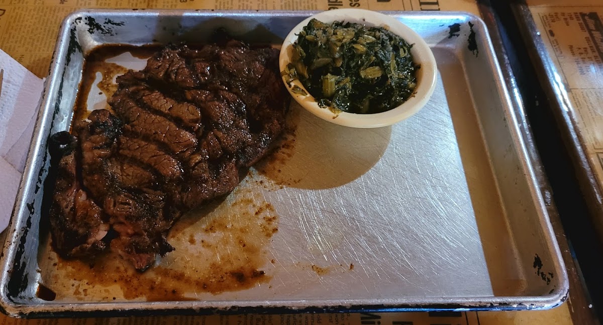 Burnt Knuckles Grill - Photo 6