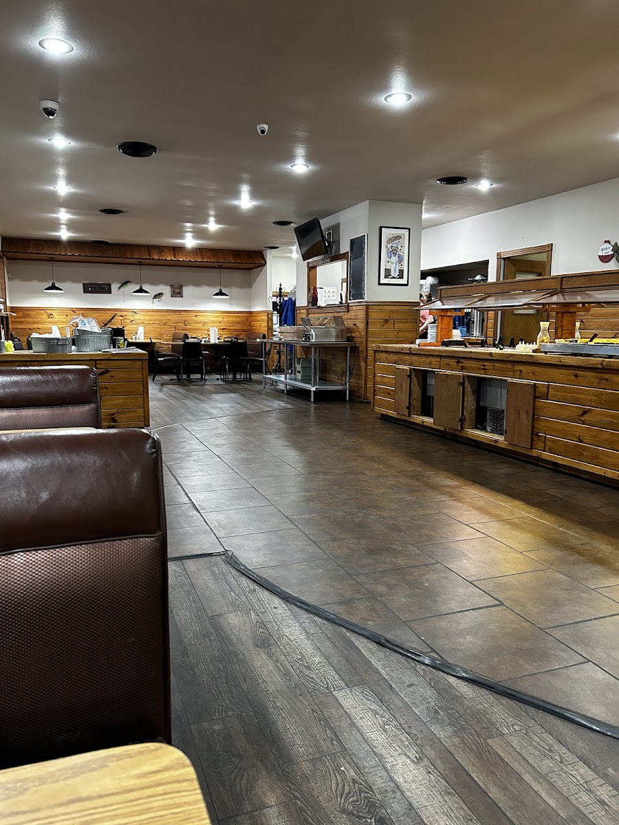 Fisherman's Grill & Pizza Shack - Photo 4