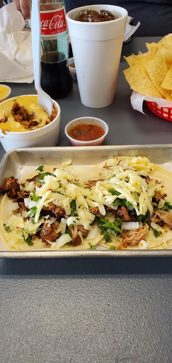 Toni's Taco - Photo 6