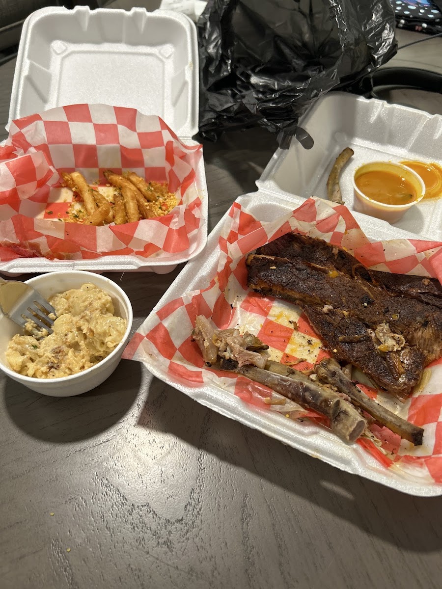 Big Mommas Hickory Smoked BBQ Palm Harbor - Photo 2