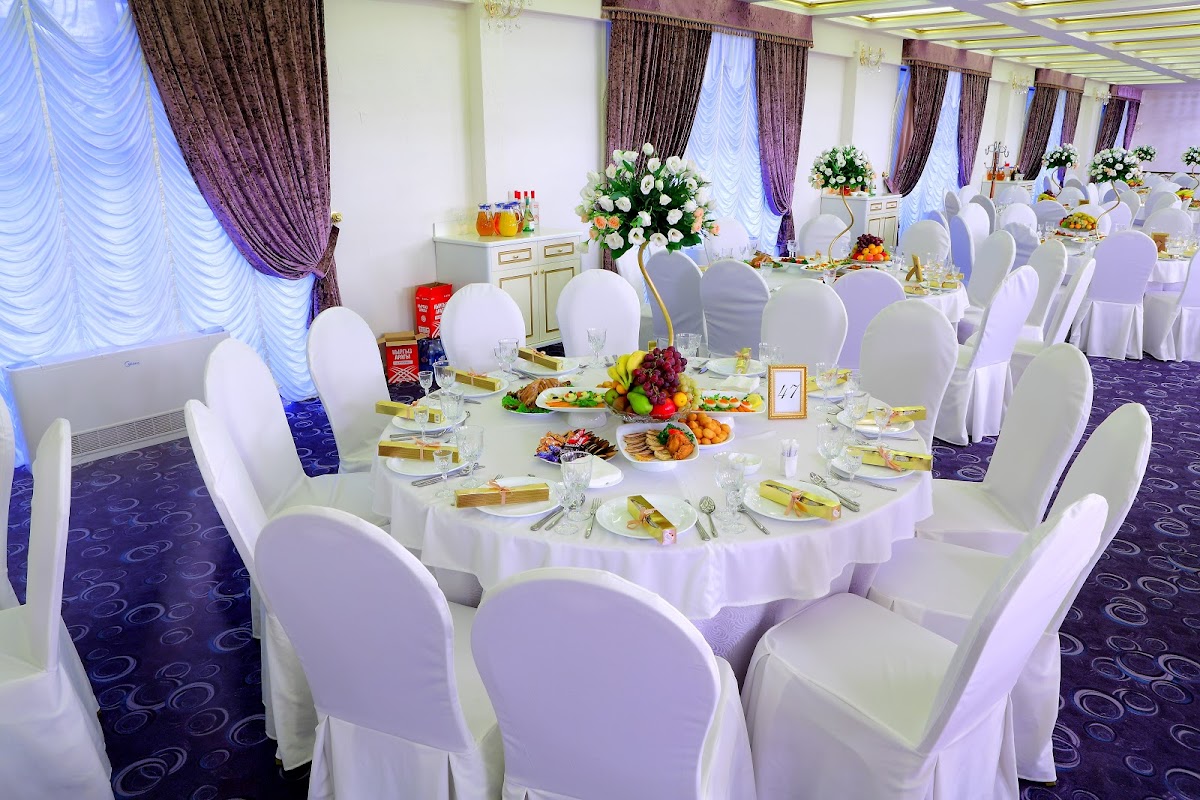 Consul Restaurant