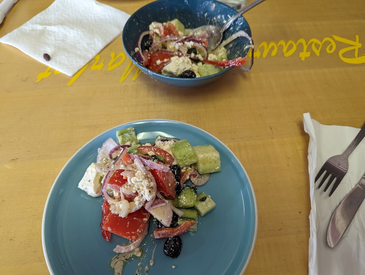 Emma's Cafe & Market - Photo 6