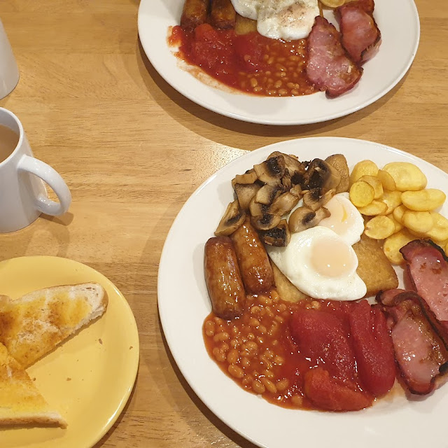 Full English Breakfast