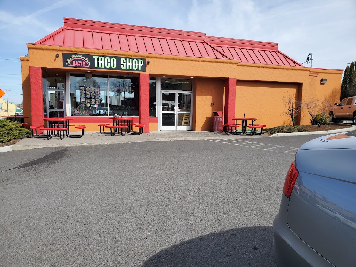 Lucys Taco Shop Bend - Photo 6