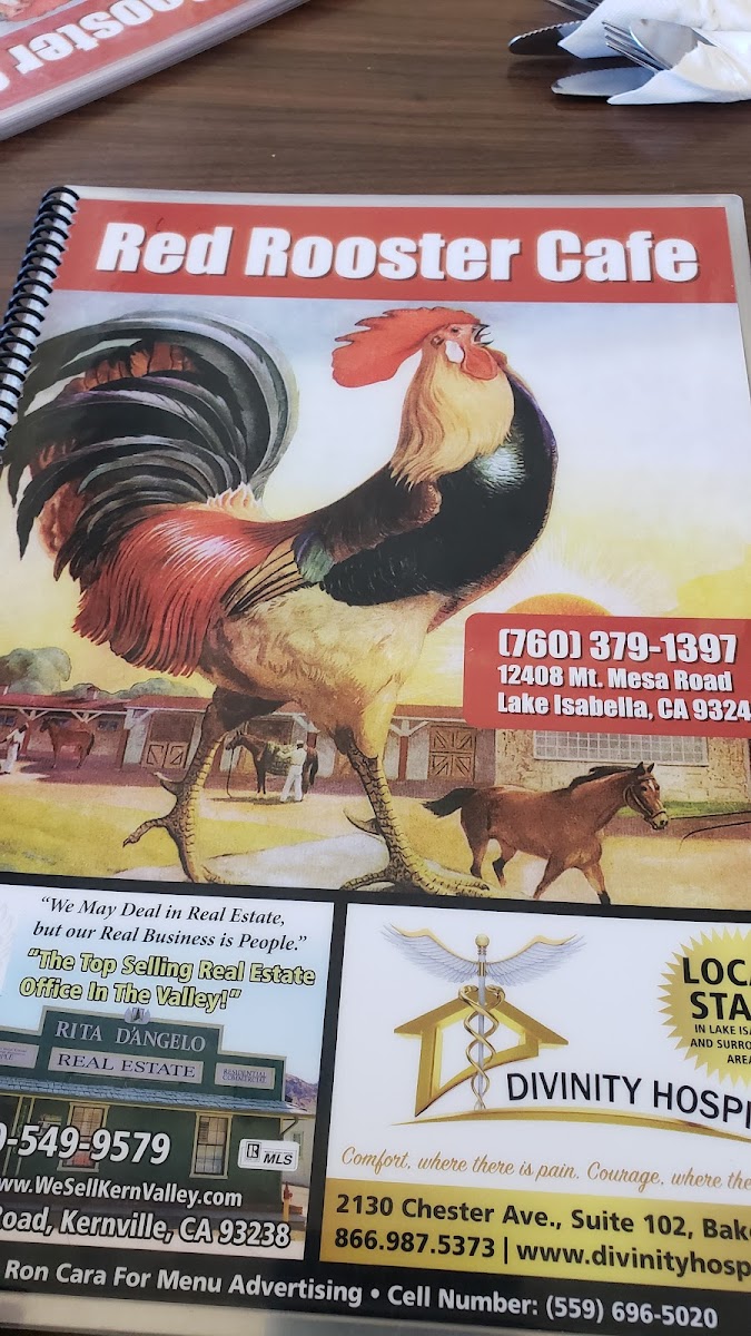Red Rooster Cafe - Photo 8
