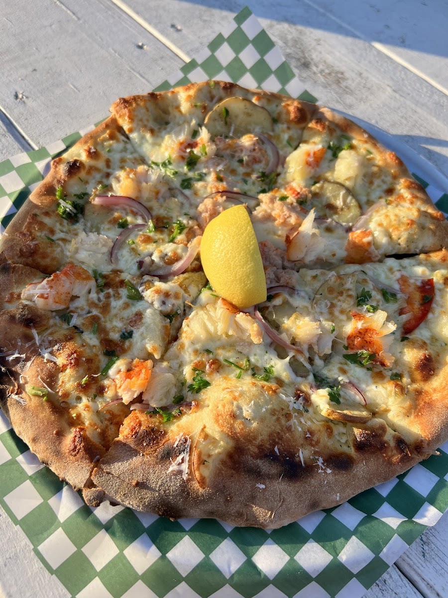 Nimrods' Floating Pizza and Burger Bars - Photo 5
