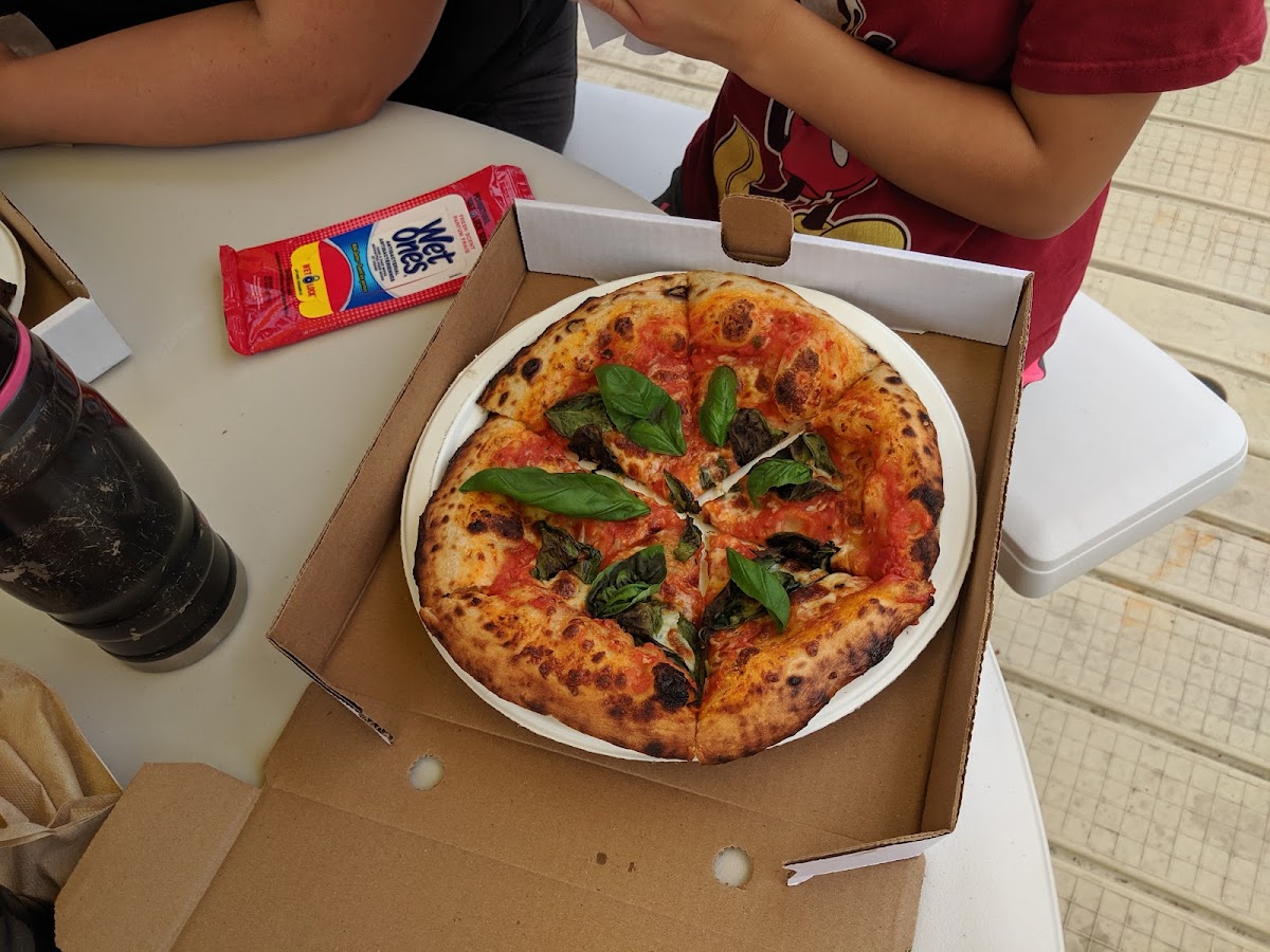 Nimrods' Floating Pizza and Burger Bars - Photo 8