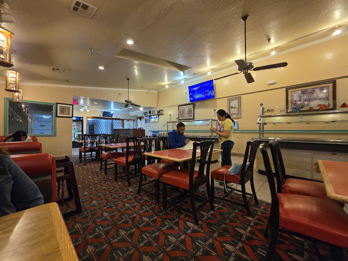 Taj Mahal Indian Restaurant