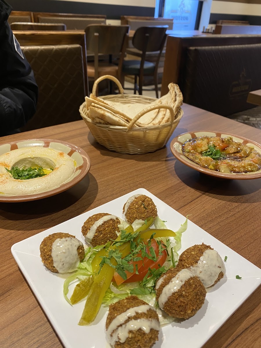 IBN ALSHAM Restaurant - Photo 4