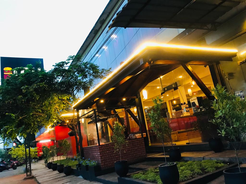 Myburger Family Restaurant - Photo 5