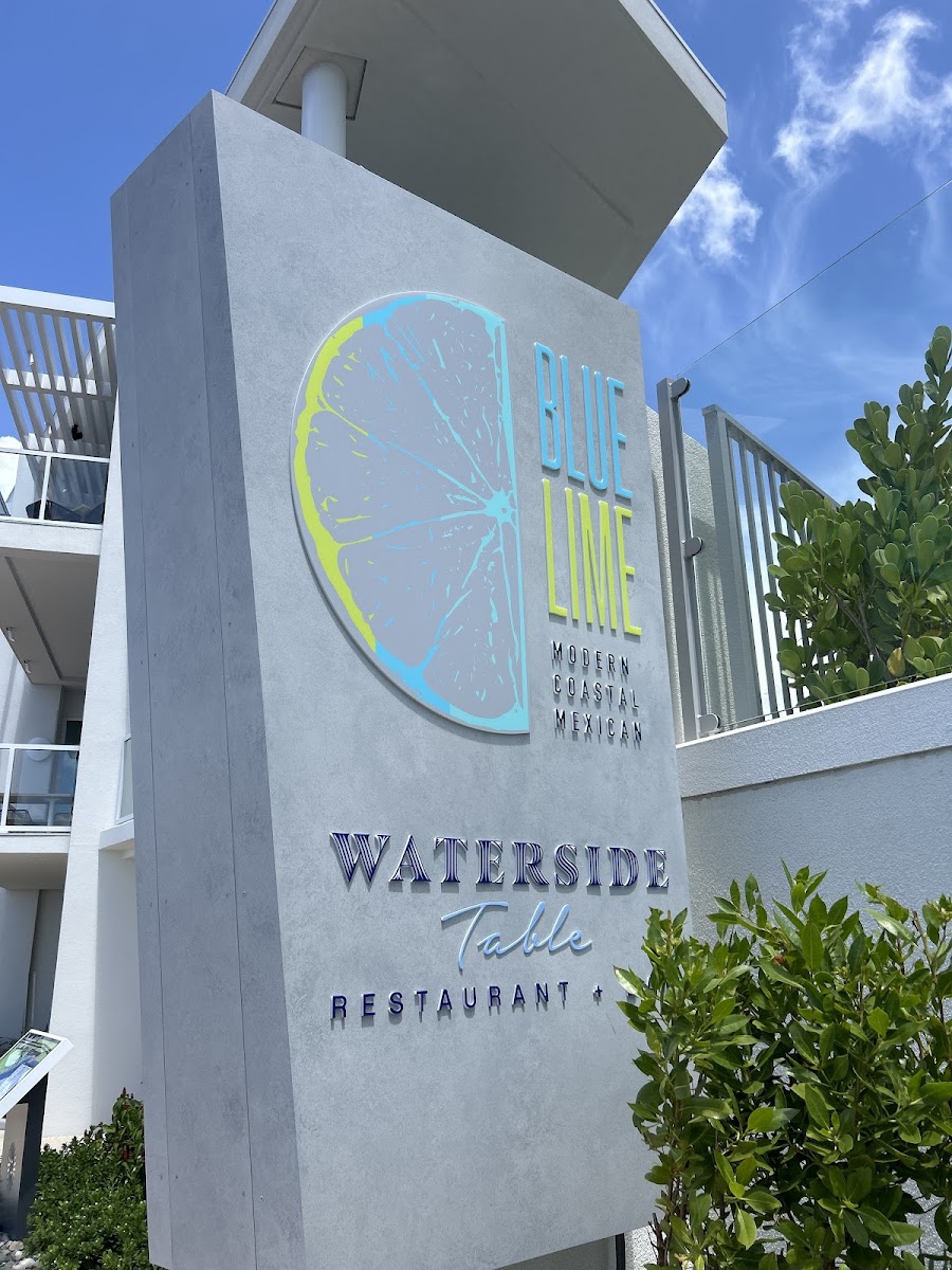 Waterside Table - Photo 7
