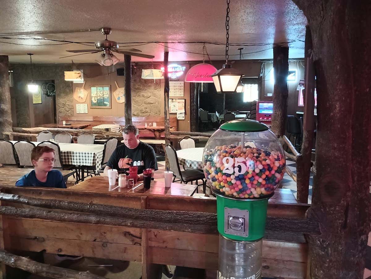 Pizza Cellar - Photo 2
