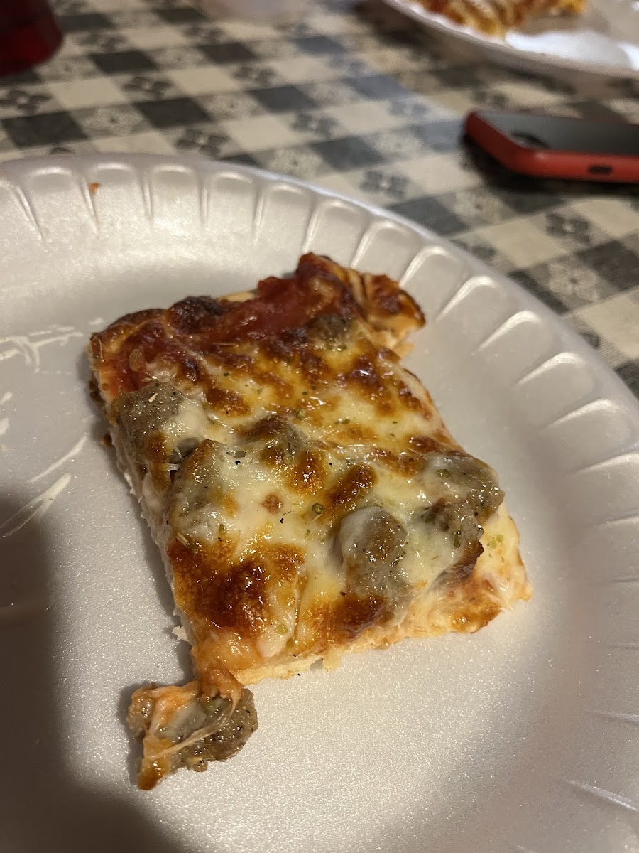 Pizza Cellar - Photo 3