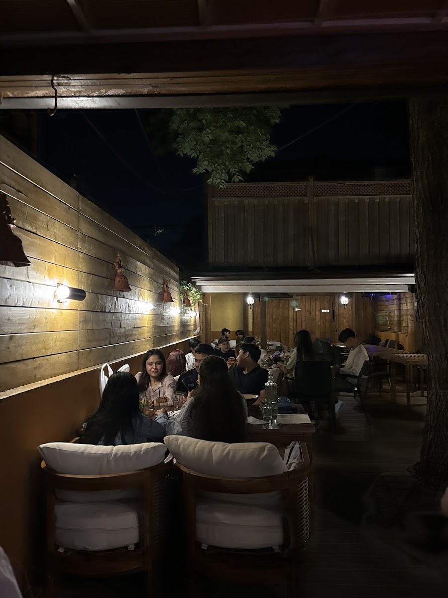 Lali Gurans - Nepali Restaurant in Toronto - Photo 4