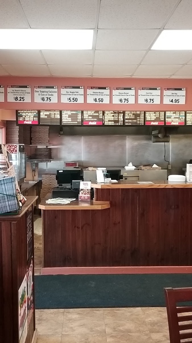 Angelo's Pizzeria - Photo 1