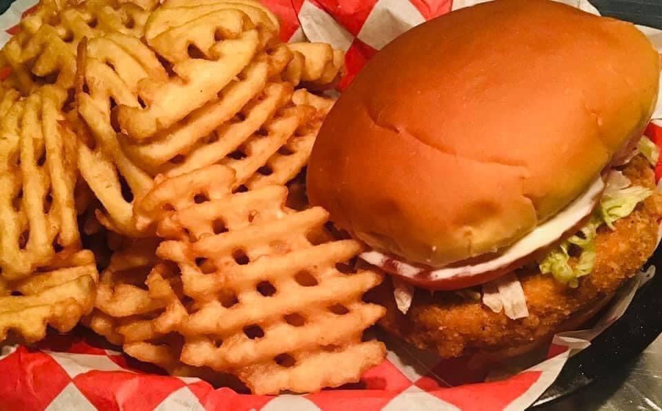 Creekers' Diner - Photo 4