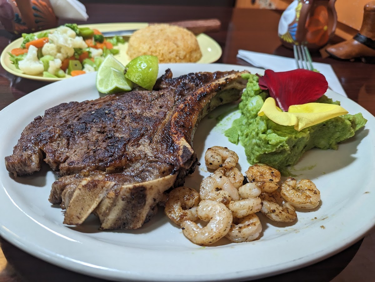 CIELITO LINDO MEXICAN RESTAURANT - Photo 3