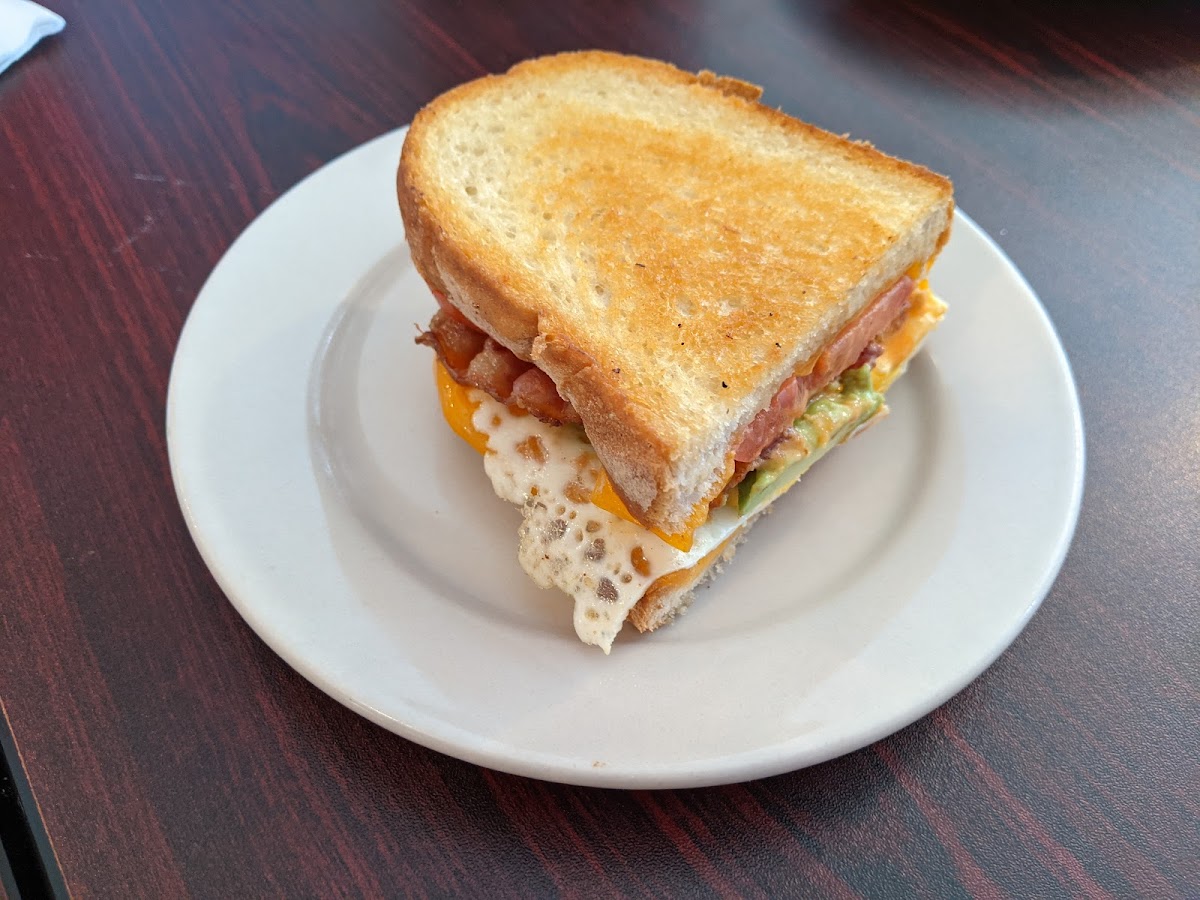 Blondie's Country Diner - Photo 5