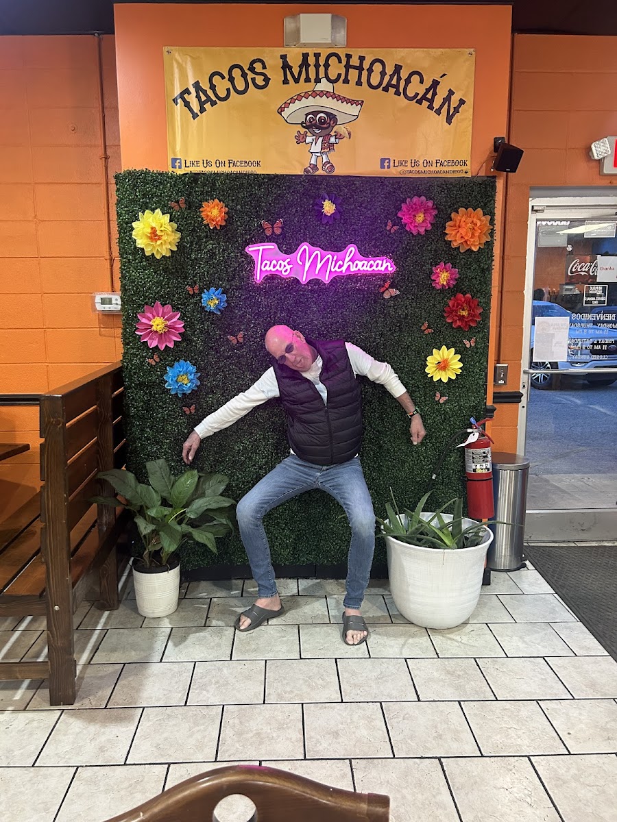 Tacos Michoacan Restaurant