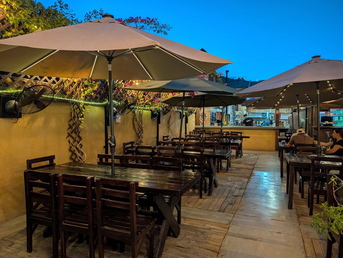 Tonka s Grill - Photo 1