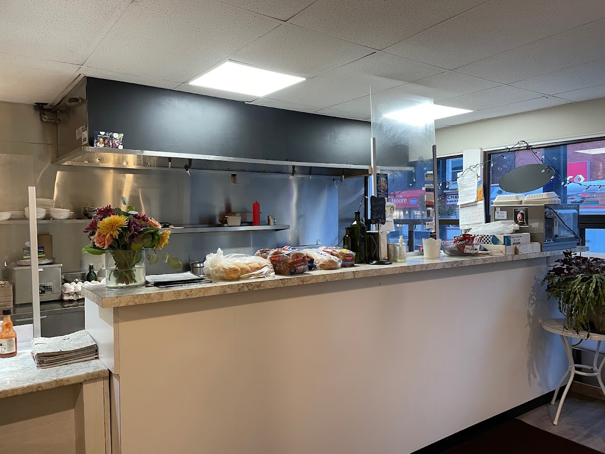 FAI-Mama’s Kitchen - Photo 4