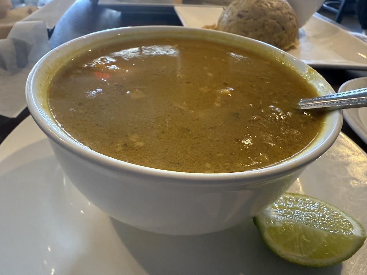 Delicias Caribenas Restaurant - Photo 3