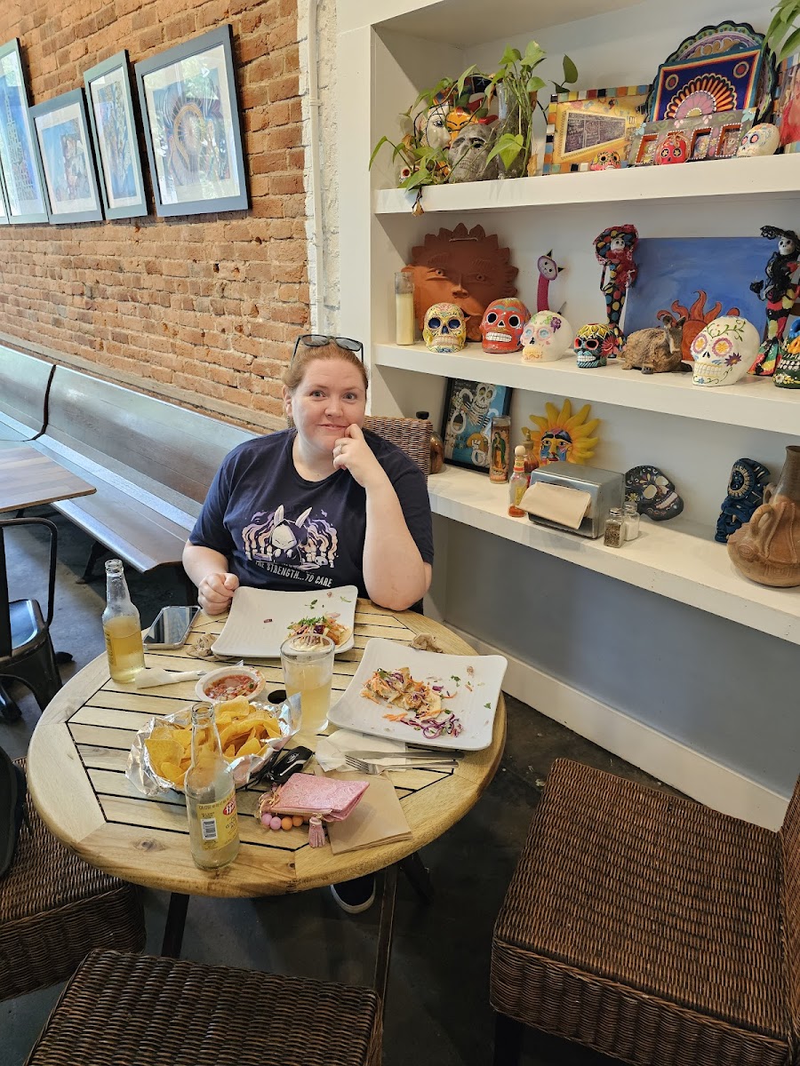 Maria's Taqueria - Photo 2
