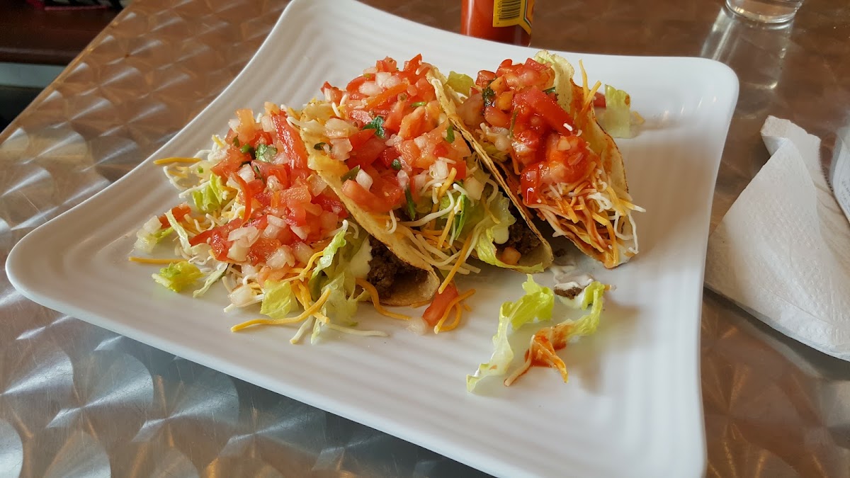 Maria's Taqueria - Photo 6