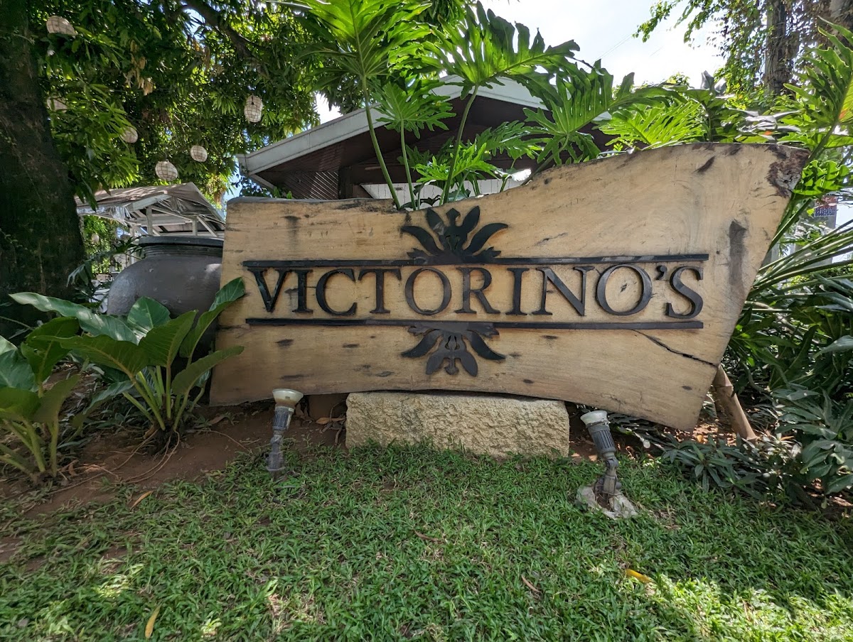 Victorino's Restaurant - Photo 5