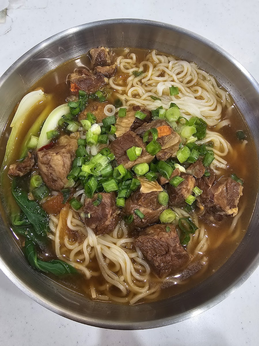 Azalea Korean Cuisine 金达莱 - Photo 1