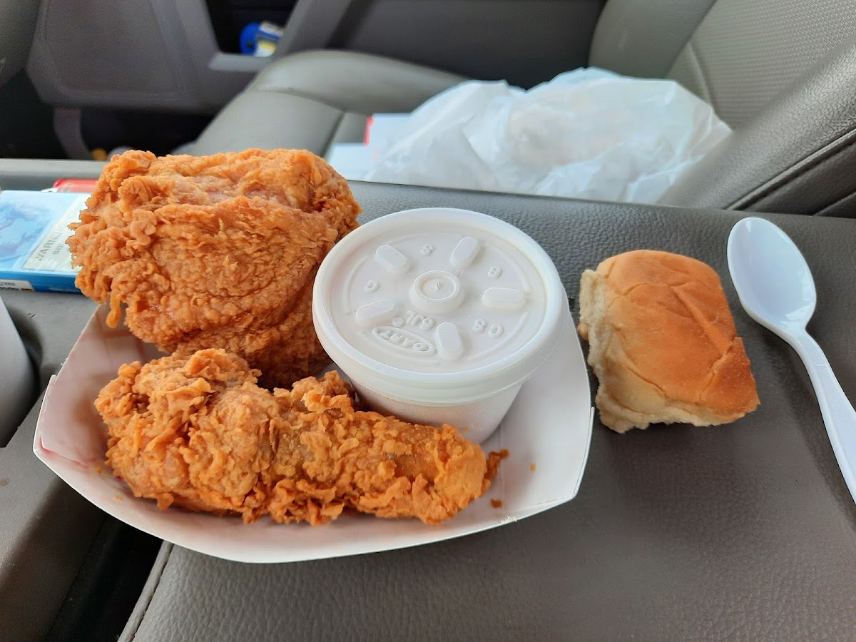 Ceana's Cajun Cookin - Photo 6