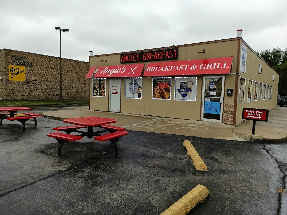 Angie’s BREAKFAST & GRILL