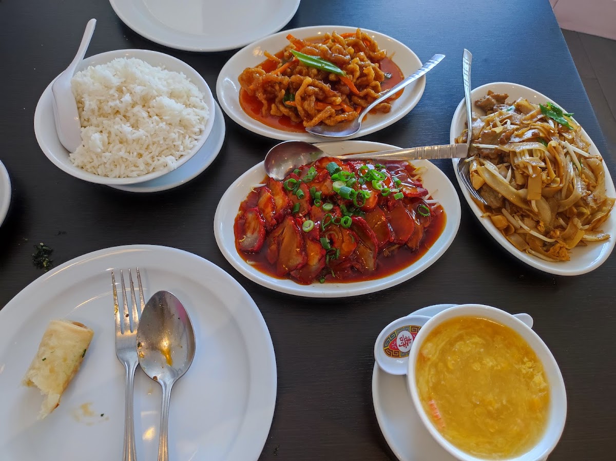 Xing’s Restaurant & Takeaway - Photo 6