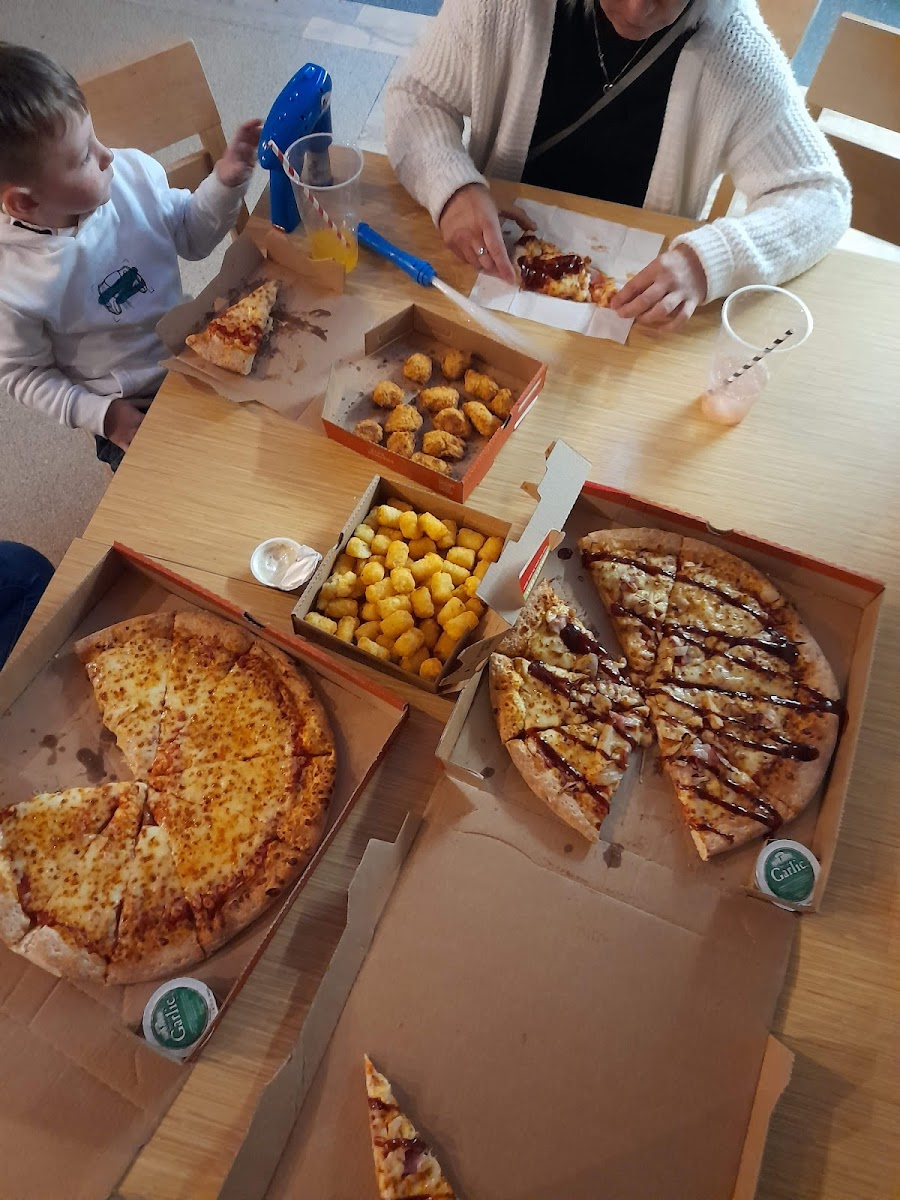 Papa John's (At Kiln Park) - Photo 1