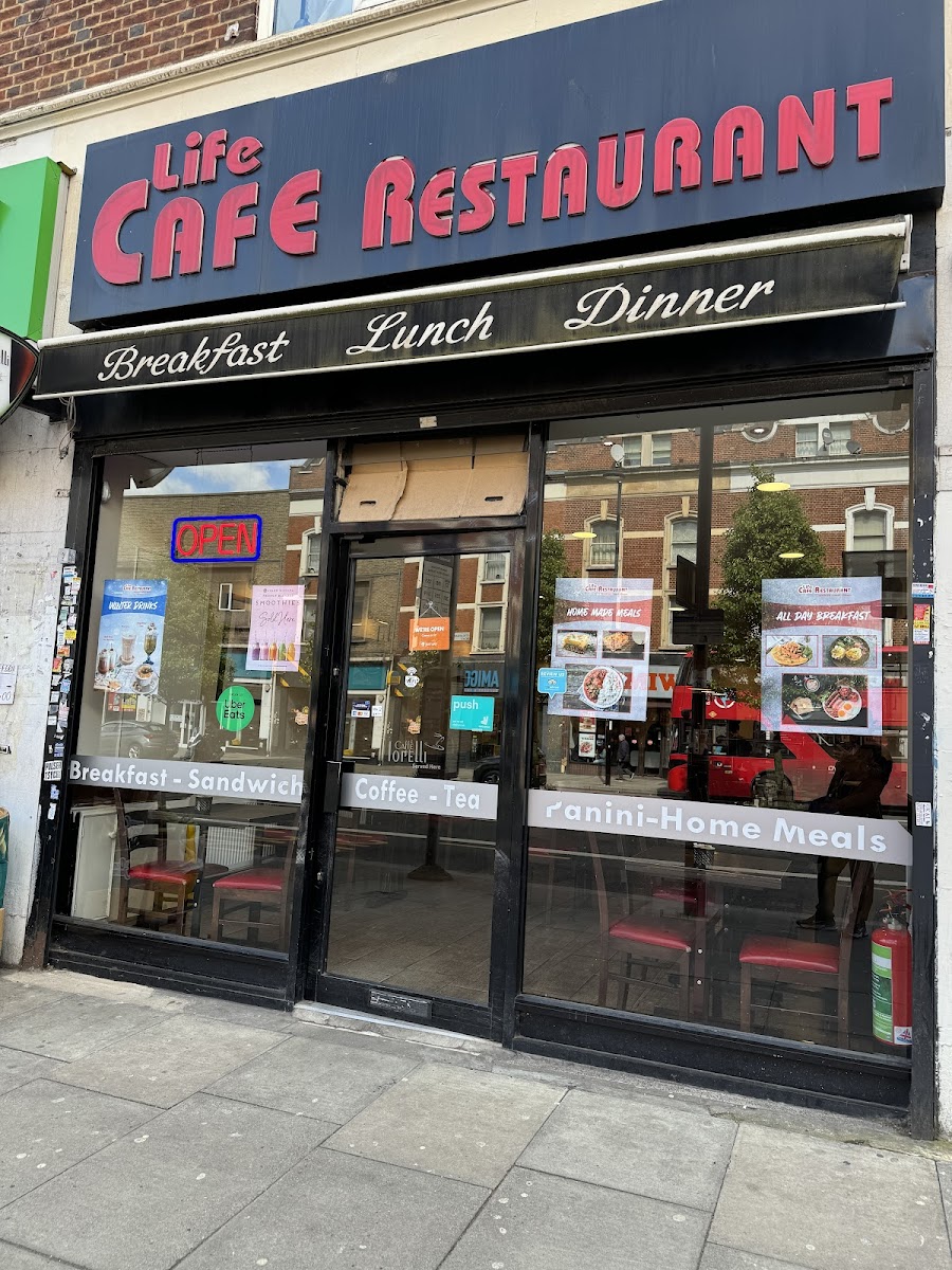 Life Café Restaurant