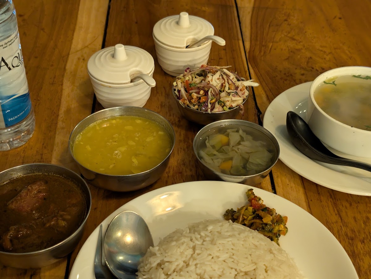 Mizo Diner (Aizawl) - Photo 2
