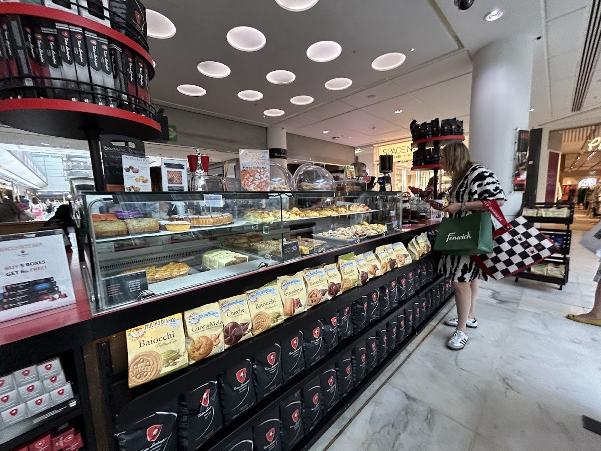 Macchiato Bar